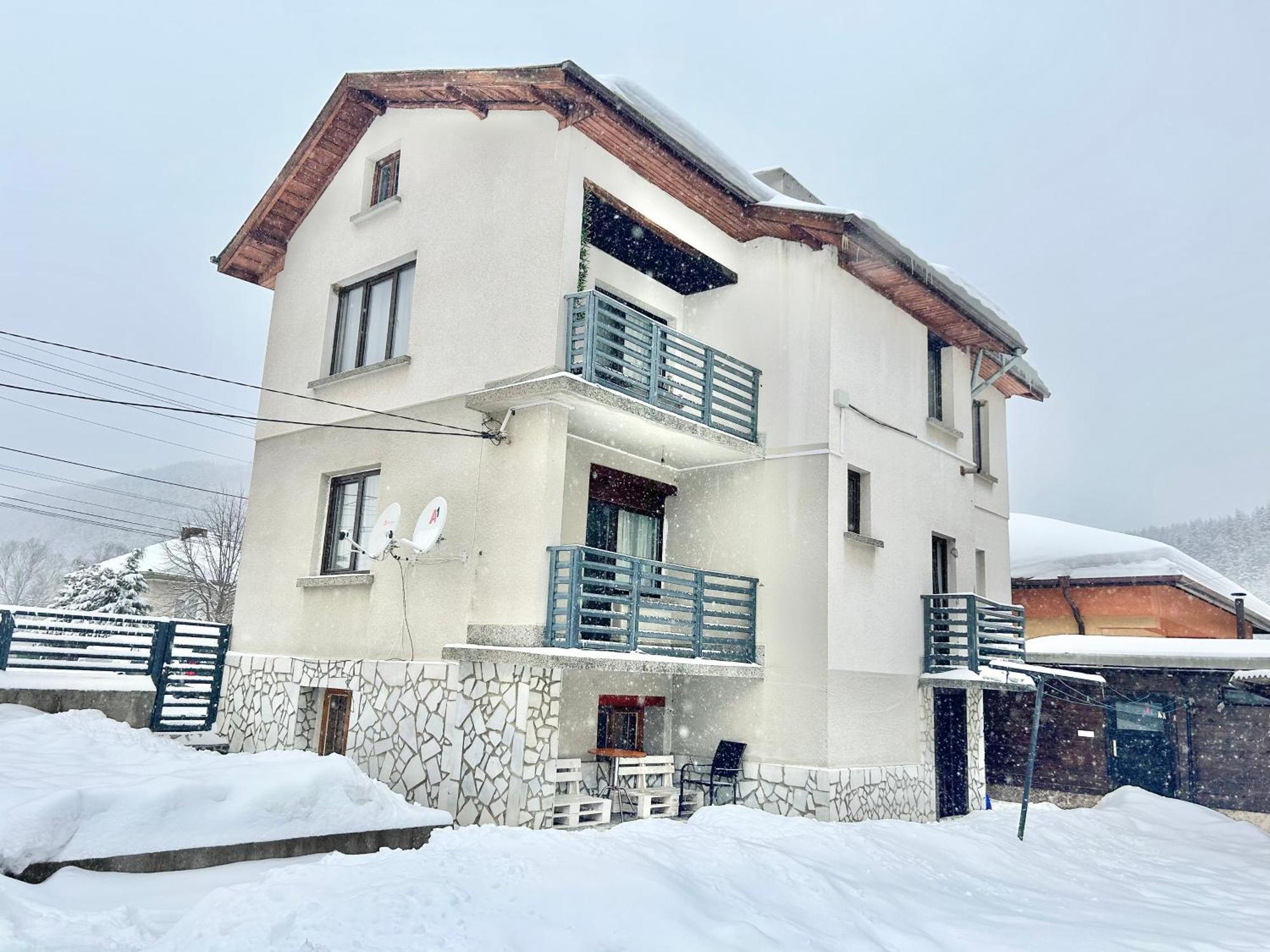 Bulgarane House Hotel Govedartsi ภายนอก รูปภาพ
